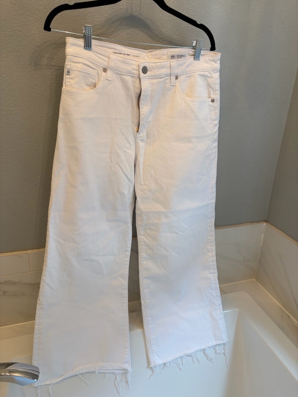 AG White Cropped Wide Leg Jeans with Raw Hem